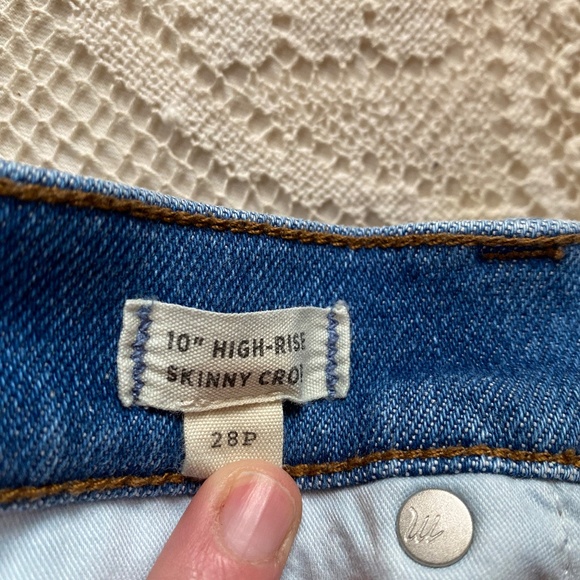 NWOT Madewell 10" High-Rise Skinny Crop Jeans in Sheffield Wash - Picture 7 of 7